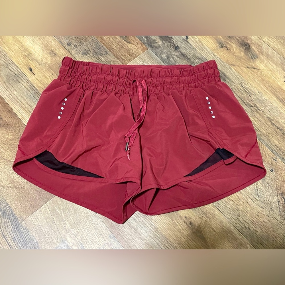 Athletic shorts
